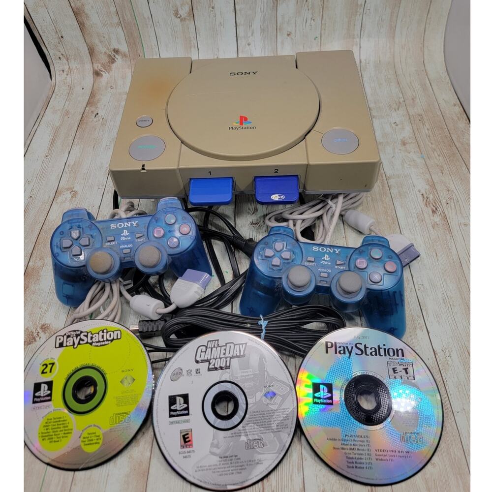 Sony PlayStation One Console /2 Controllers/Cords & 3 Free Games Tested Working
